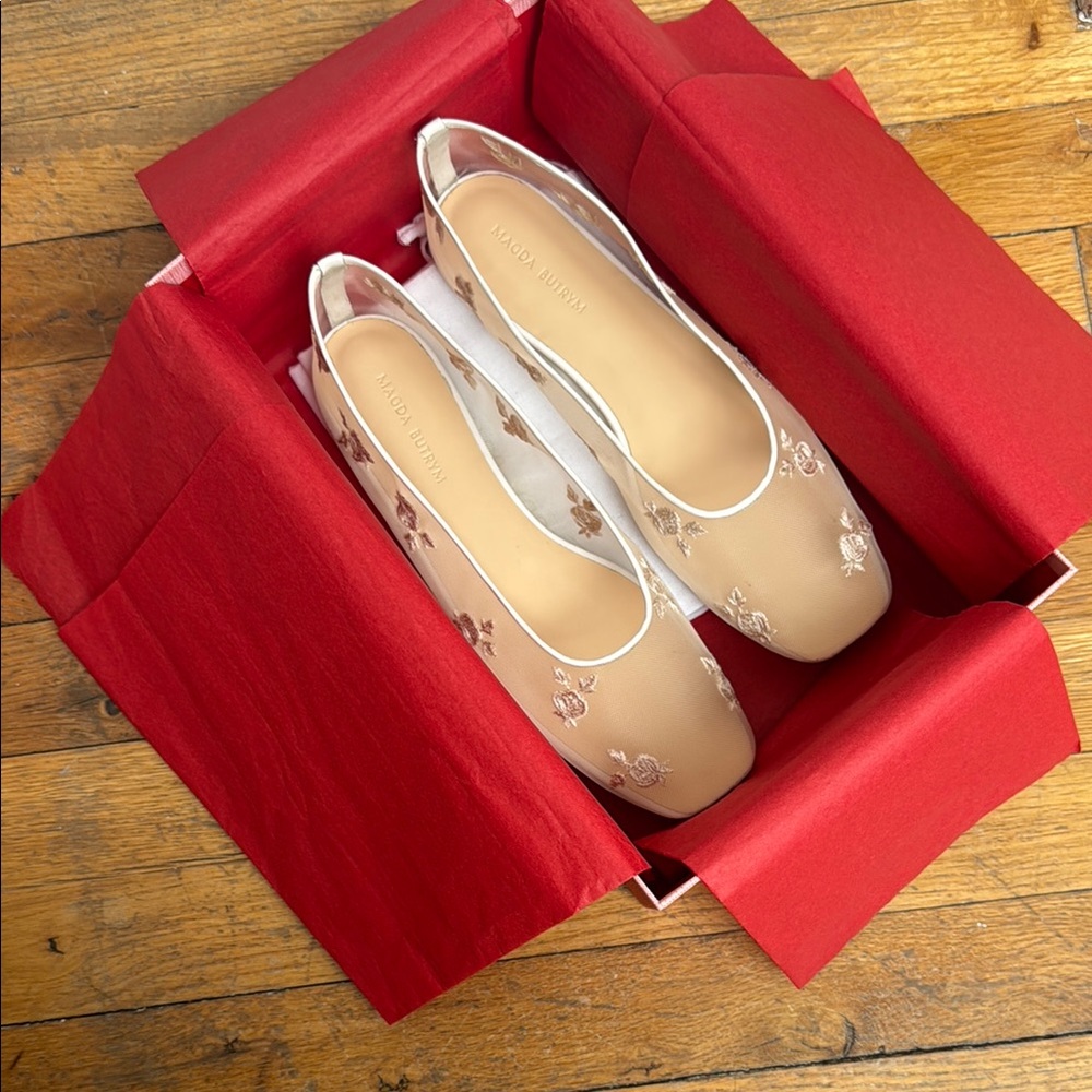Magda Butrym Cream and White Flats